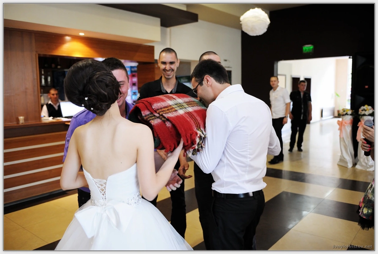 ralica-hristol-173-2014