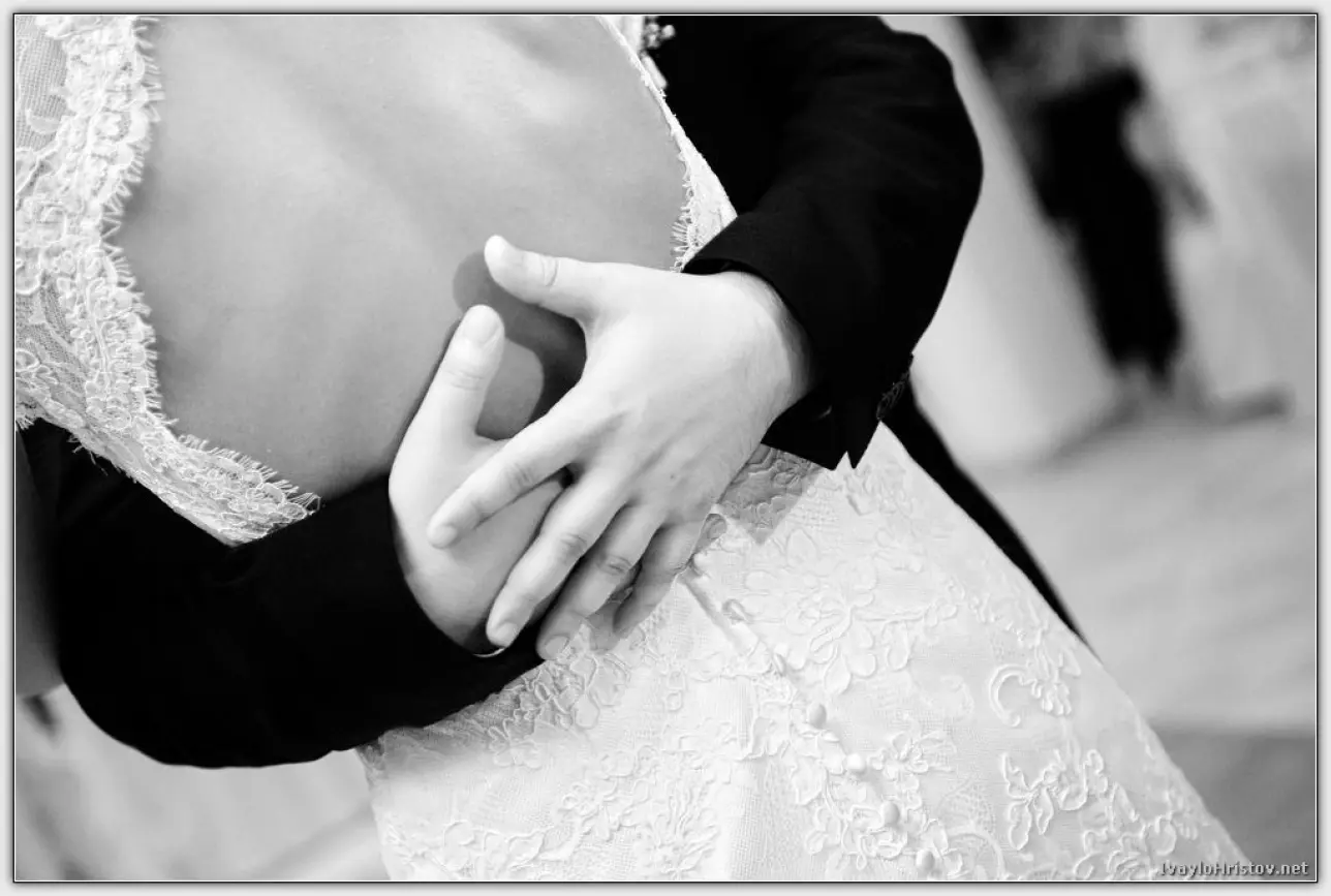 dani__i_alexander_00140