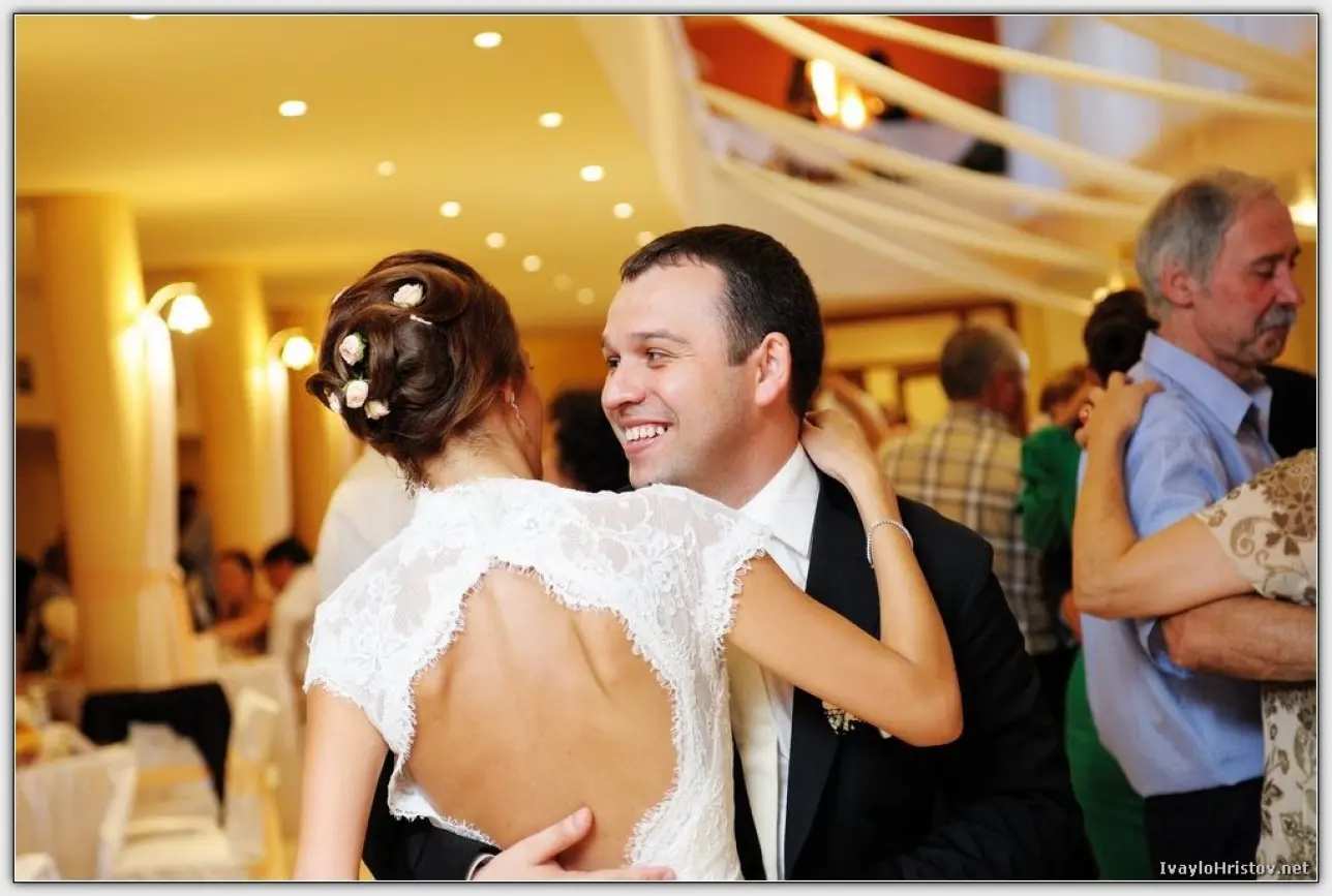 dani__i_alexander_00144